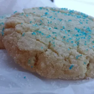 sugar cookies! buttery and crumbly :-)