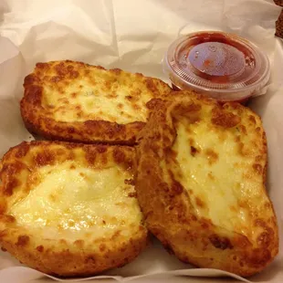 Garlic cheese bread