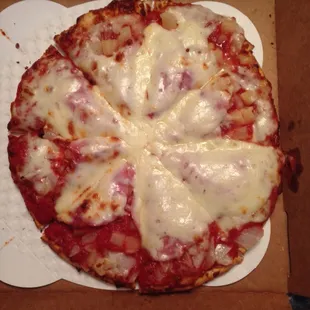 Small hawaiian thin crust