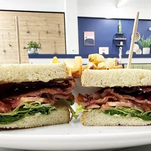 BLT