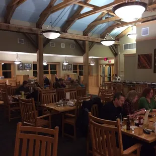 Great casual ambience, can east outside on a second story balcony with beautiful views overlooking Lake Hope when the weather is nice.