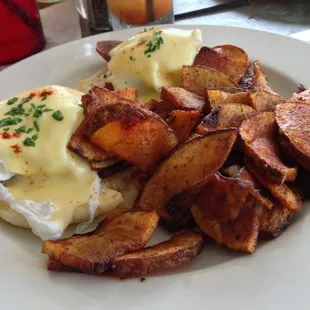 Eggs Benedict