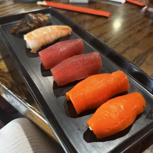 Lake House Sushi & Hibachi Grill