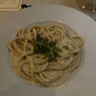 Bucatini Cacio E Pepe