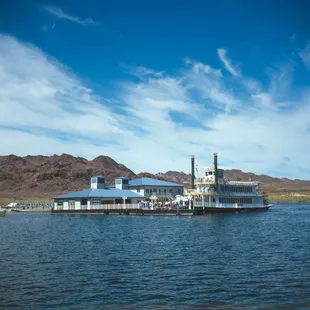 Lake Mead Cruises Landing and the Desert Princess