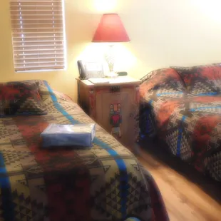 Cabin  7   2 Queen beds and 1 Full hide-a-bed couch