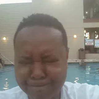 L G.
