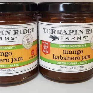 jars of marmalade jam