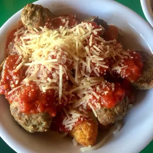 Meatball tot bowl