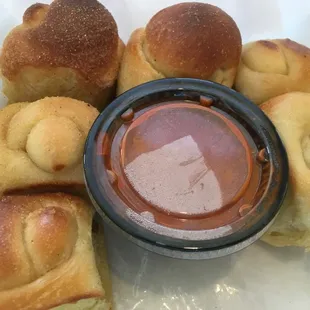 garlic knot appetizer $2.50
