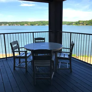 Patio at Lakepoint