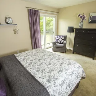 Master Bedroom with Patio Doors