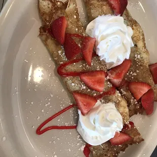 Peach Cream Cheese Crepes