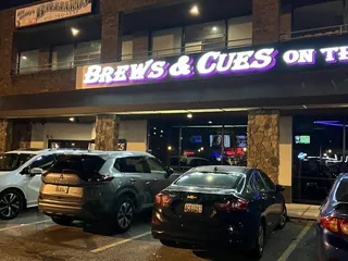 Brews And Cues On The Boulevard