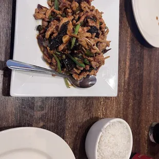 - Sichuan Style Yuxiang Shredded Pork