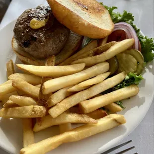 Juicy Lucy ok but needed more "juicy cheese"