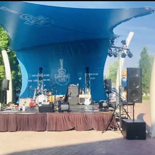 Waiting for Zack Attack band to start.