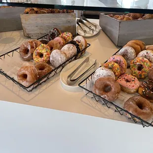 donuts, food, dough desserts