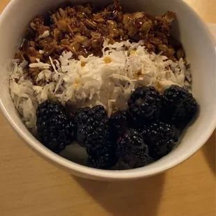 Yogurt bowl