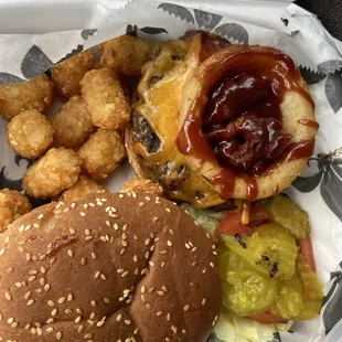 Cowboy burger with tots