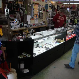 My buddy actually bought something - a modern wildlife print - not an antique.