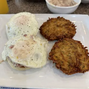 2 eggs over easy w/ chip beef over an open faced biscuit &amp; side of potato cakes!