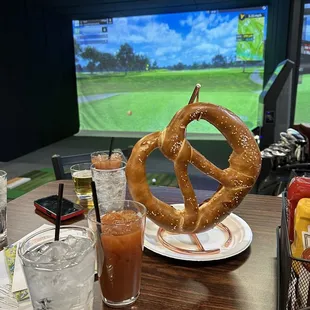 Lakeville Links Indoor Golf
