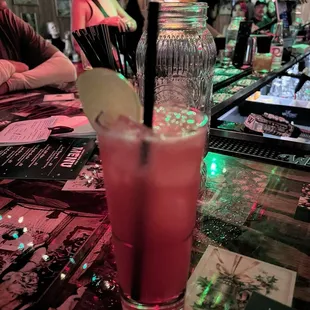 Gin-gle n&apos; Juice.