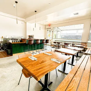 Dining area with a bar