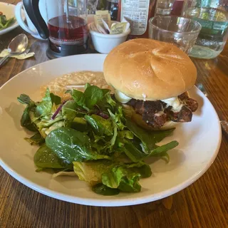 Lale Veggie Burger