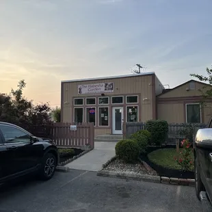 Restaurant Entrance