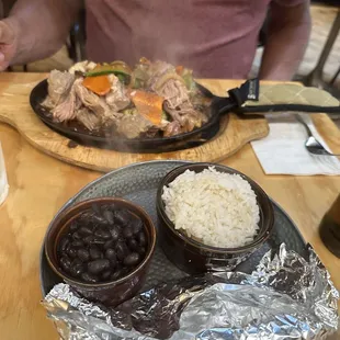 Mongolian carnitas fajita plate