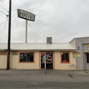 Don&apos;t let the outside appearance deter you, it&apos;s the best hole in the wall spot in town!