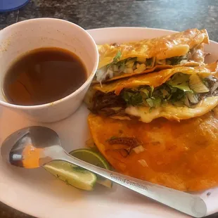 3 quesabirria tacos