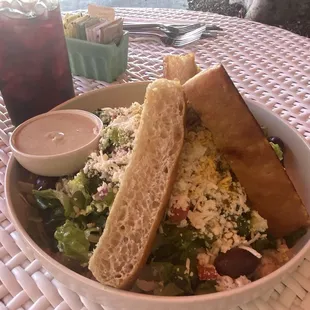 Delicious Salad w Tahini dressing