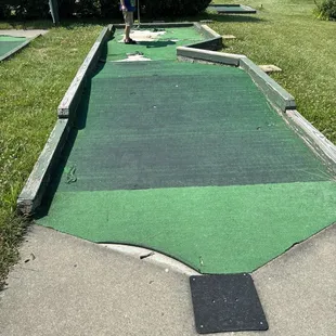 Another hole on the course.