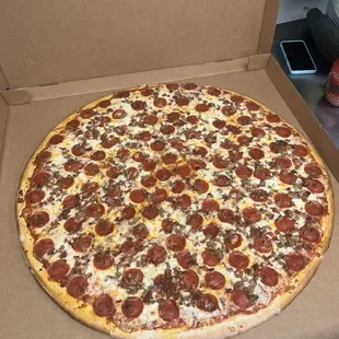 28'' pepperoni sausage pizza