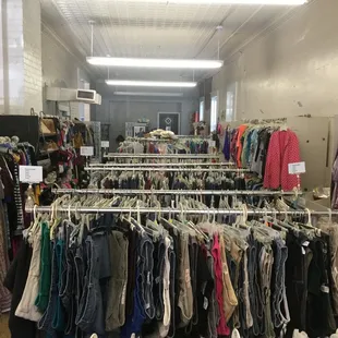 Lamoni Thrift Center