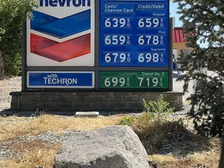 Stallion Springs General Store