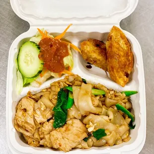 New Lunch special box. Great deal!!!
