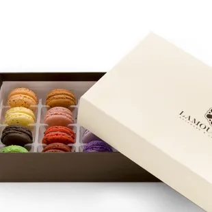 MACARONS GIFT BOX 20 PCS