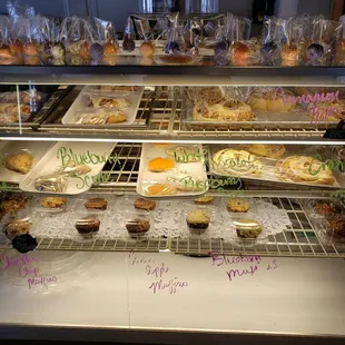 donuts, dough desserts, food