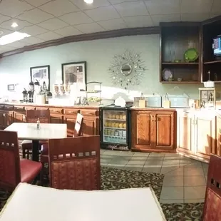 Kitchen/breakfast area.