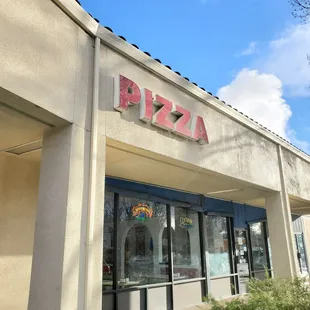 Outside of pizza place