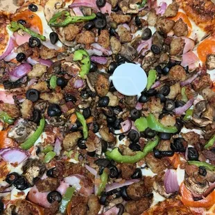 The Whole Nine Yards Pizza - large