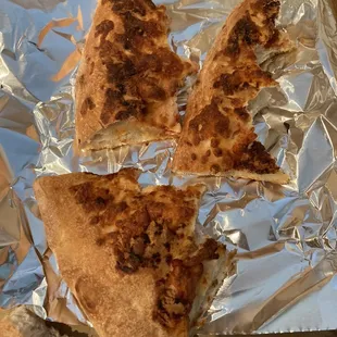 Not enough sauce, cheese, or topping - we pretty much got CRUST with a dab of toppings in the middle.