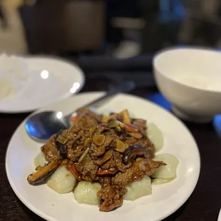 Stir fried beef with greens