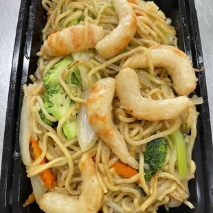 Vegan shimp chaomein