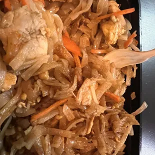 chicken pad thai