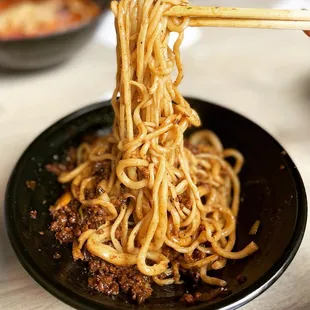 C5. Hand Pulled Noodle with Pork Sauce